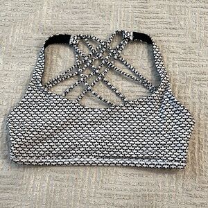 Lululemon Free To Be Wild